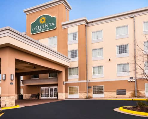 La-Quinta-Inn-Suites-495x400